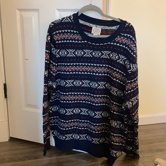 St. John's Bay Other - Cotton and acrylic winter sweater